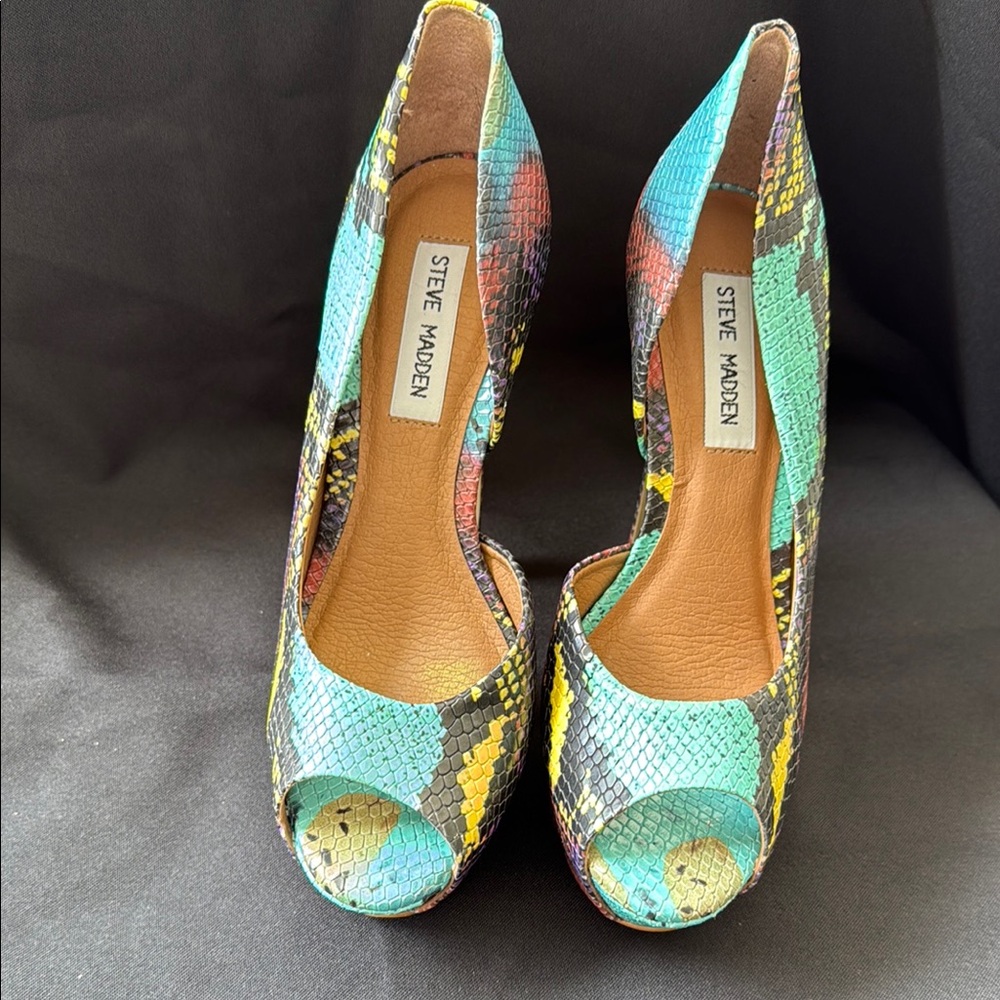 Steve Madden Blue and Yellow Stiletto Heels